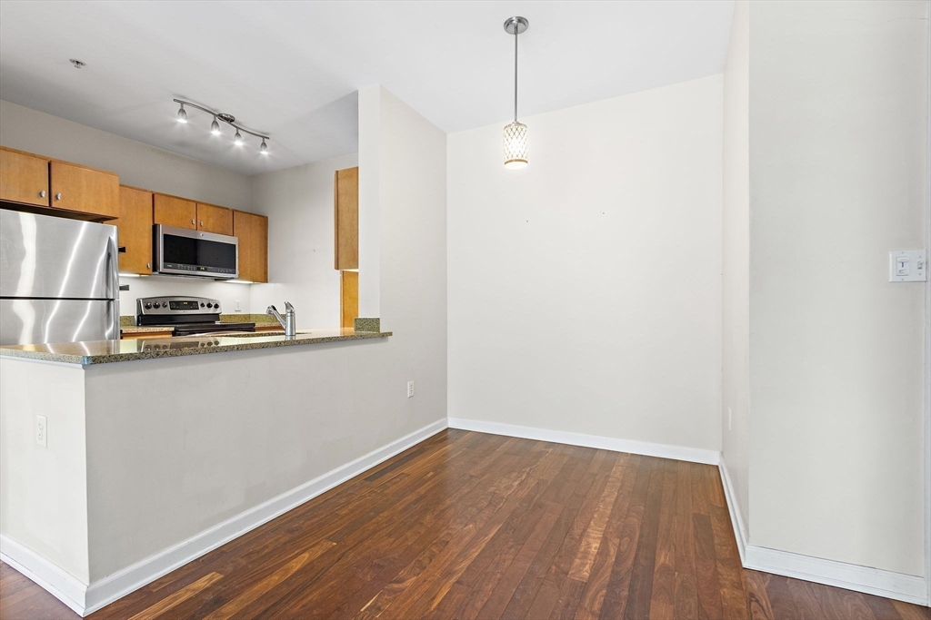 4 Repton Circle # 4203 Property Photo 7