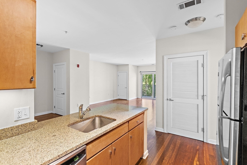 4 Repton Circle # 4203 Property Photo 11