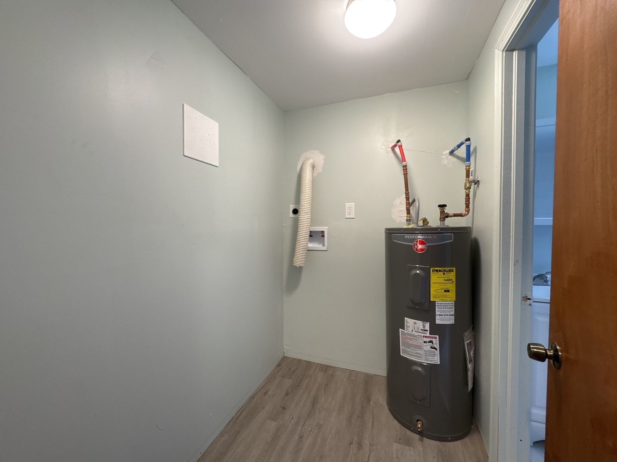72 Kurland Ave Property Photo 15