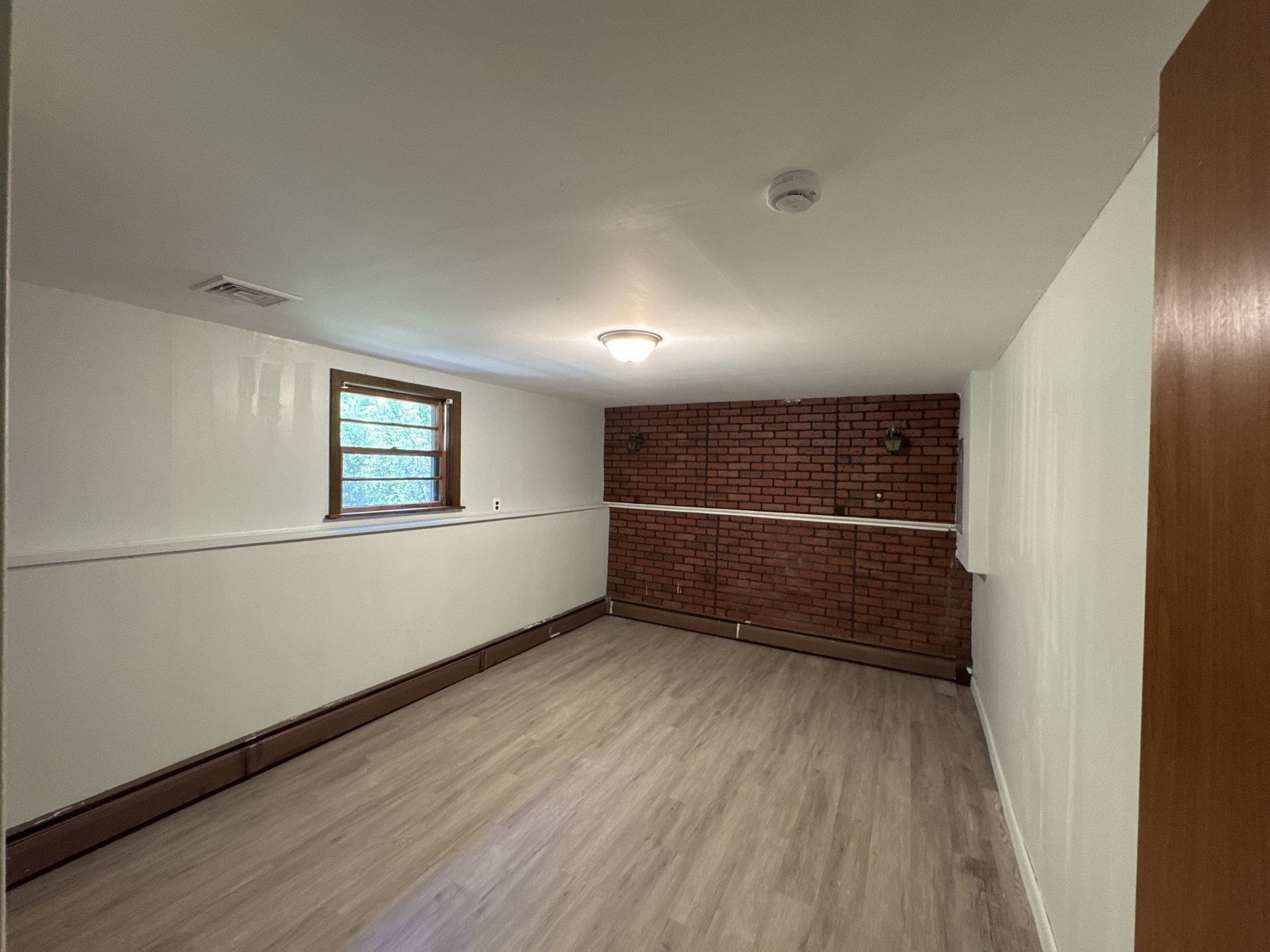 72 Kurland Ave Property Photo 18
