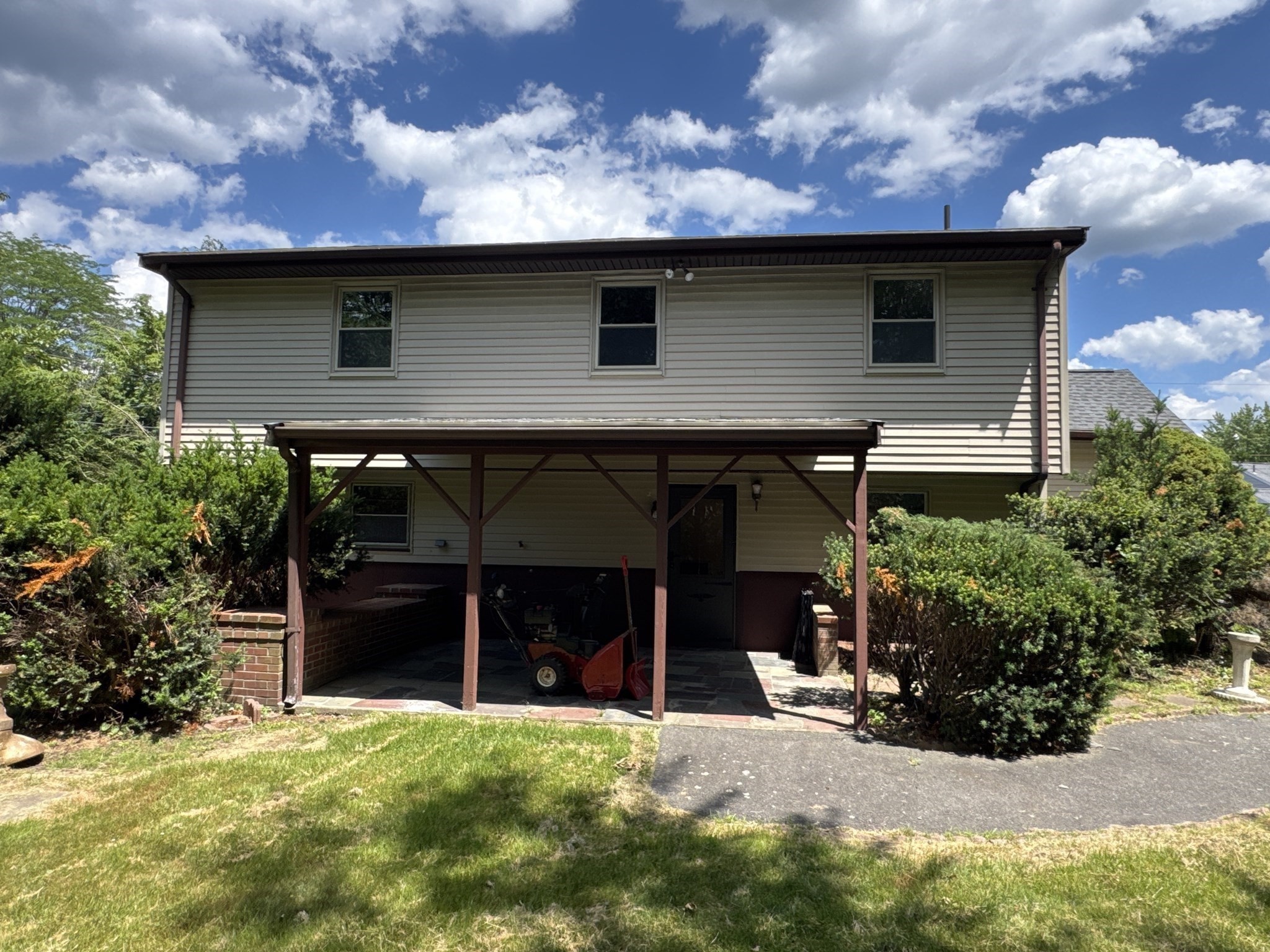 72 Kurland Ave Property Photo 20
