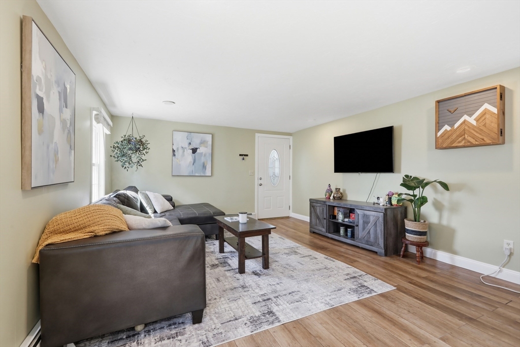 20 Milton Street Property Photo 6