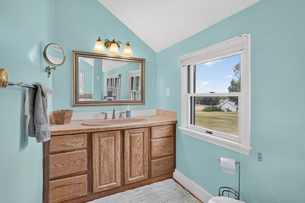 258 Main Rd Property Photo 28