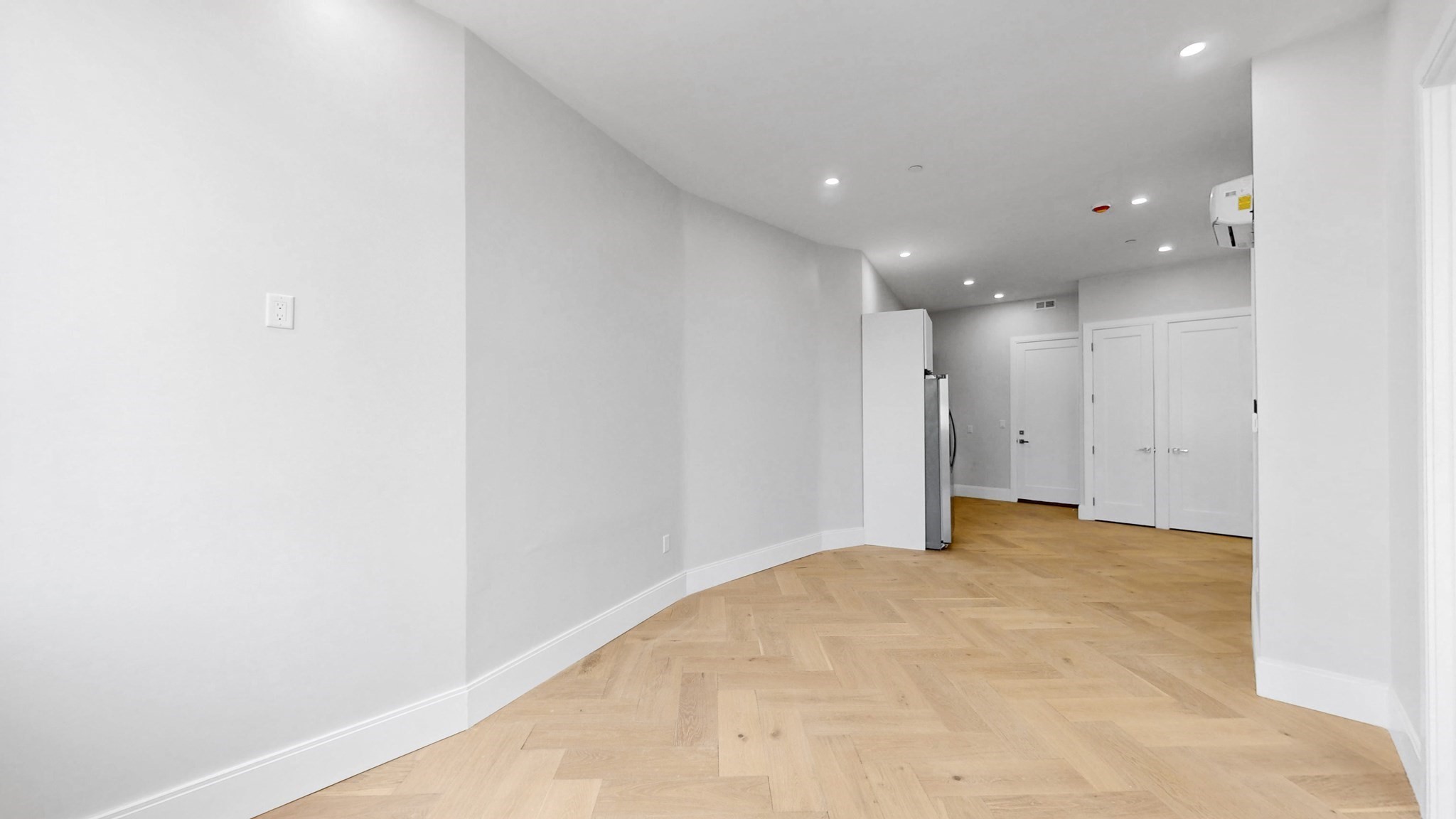 1 Jackson St # 202 Property Photo 3
