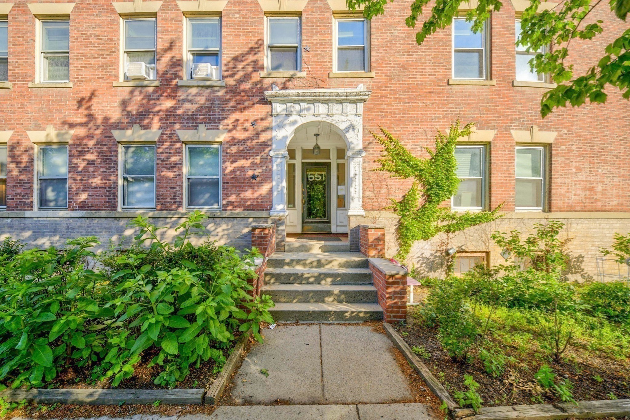 551 Brookline Ave # 4 Property Photo 17