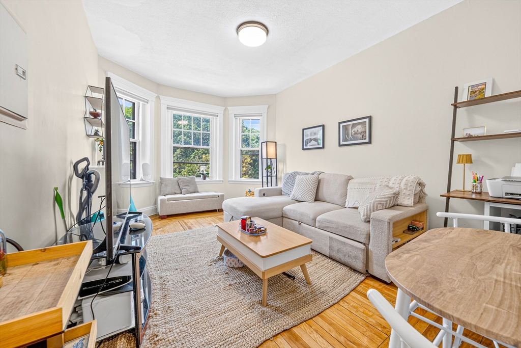 324 Chestnut Hill Ave. # 9 Property Photo 1