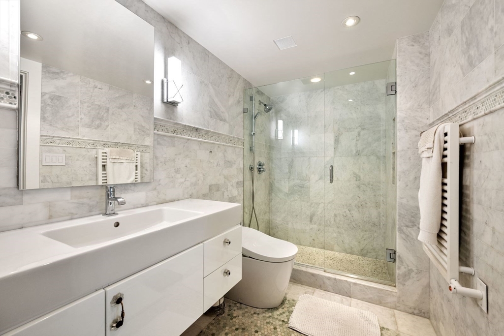 975 Memorial Drive # 210 Property Photo 18