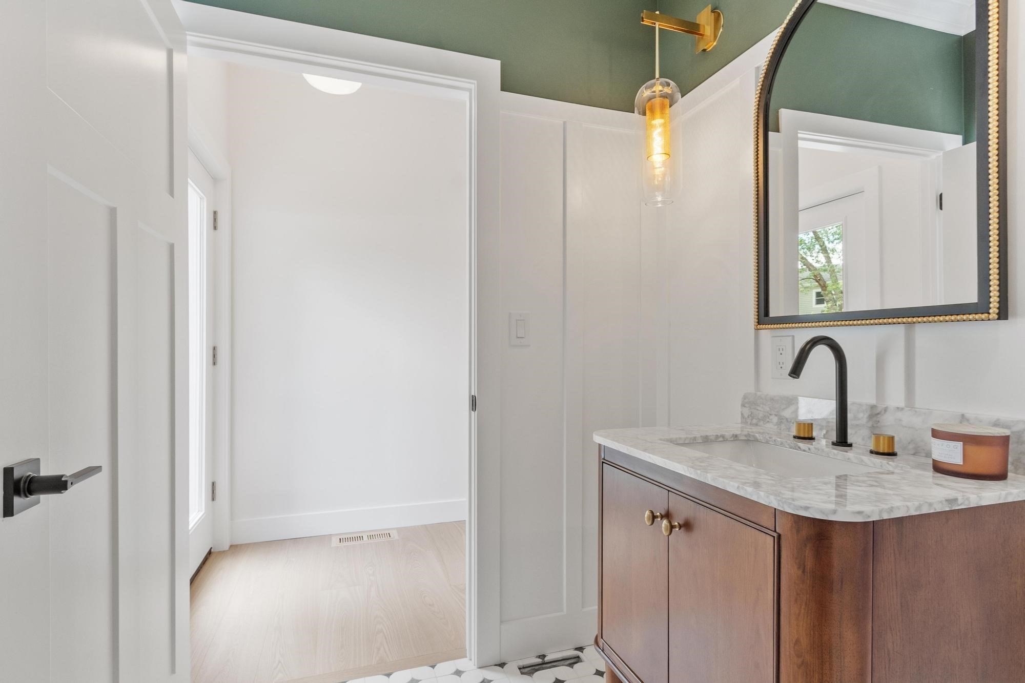 60 Neillian Street Property Photo 17
