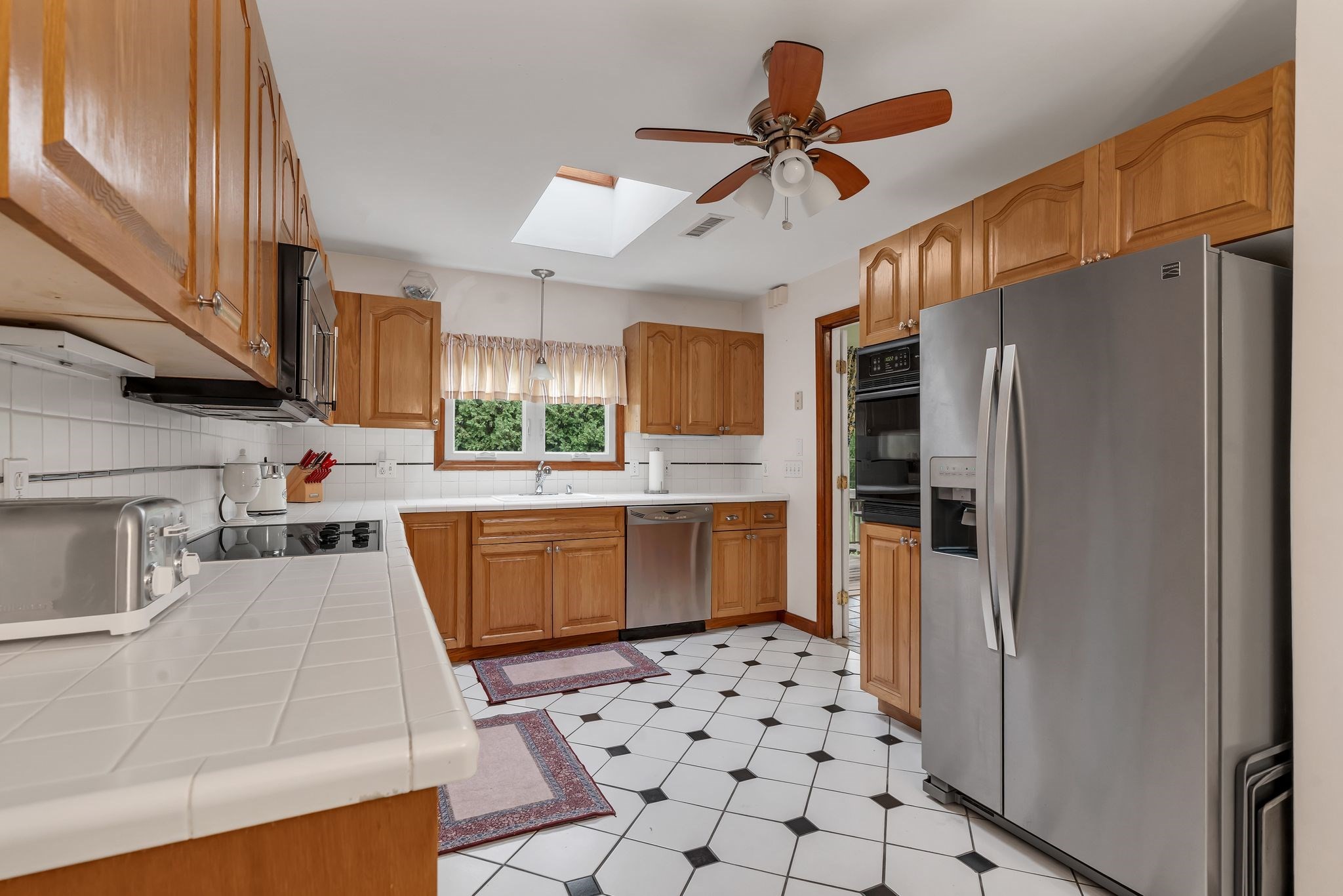 3 Douglas Circle Property Photo 22