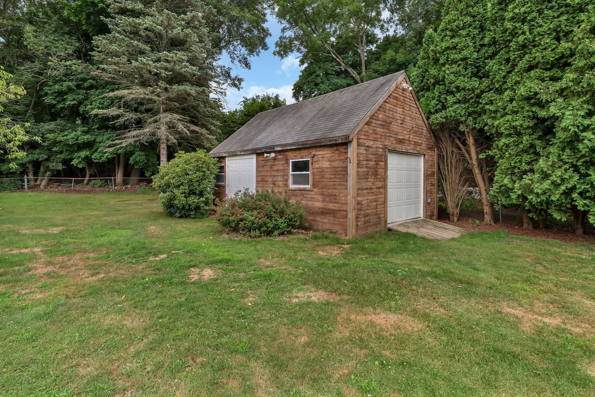 3 Douglas Circle Property Photo 37