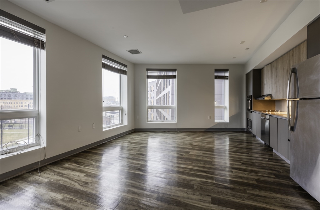 431 Melnea Cass Boulevard Property Photo 12