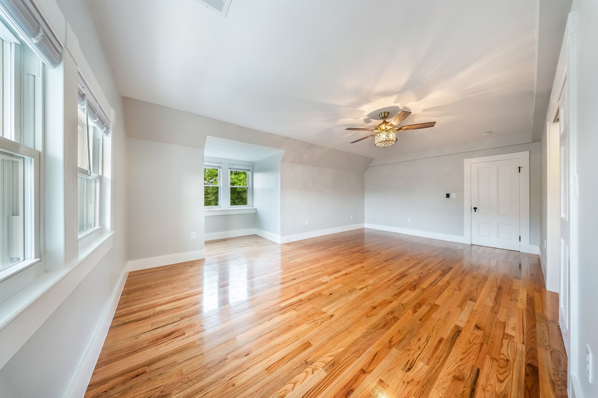 180 Jackson St # D Property Photo 6
