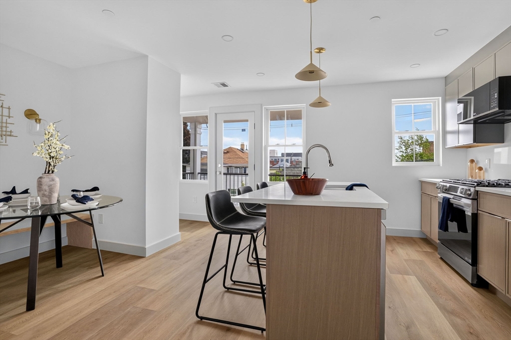 146 Jaques St # B Property Photo 3