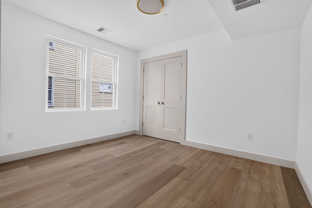 146 Jaques St # B Property Photo 10