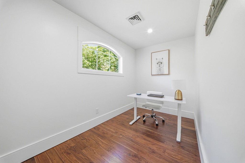 62 Claybrook Road Property Photo 23