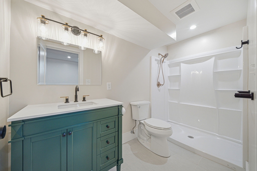 62 Claybrook Road Property Photo 33