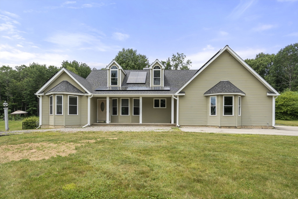 893 Cronin Rd Property Photo 3