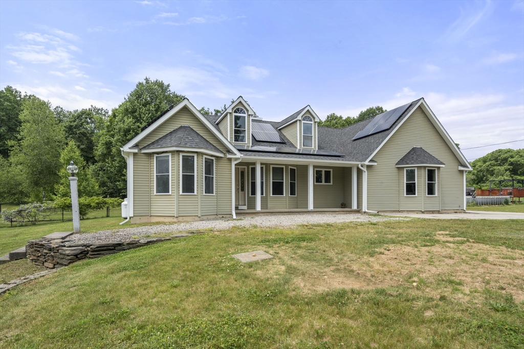 893 Cronin Rd Property Photo 4