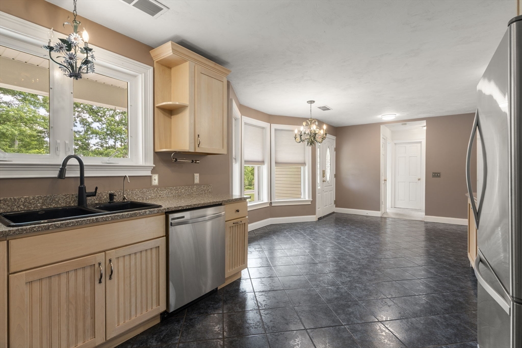 893 Cronin Rd Property Photo 11