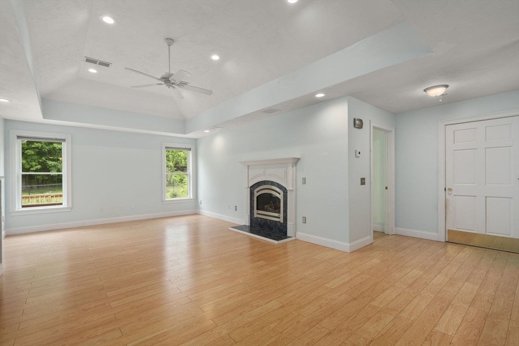 893 Cronin Rd Property Photo 14