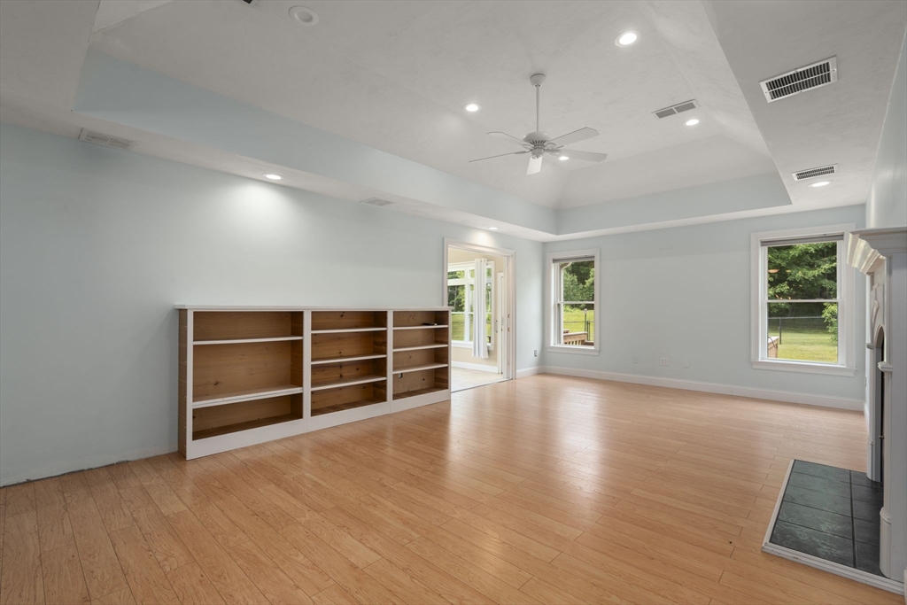 893 Cronin Rd Property Photo 17