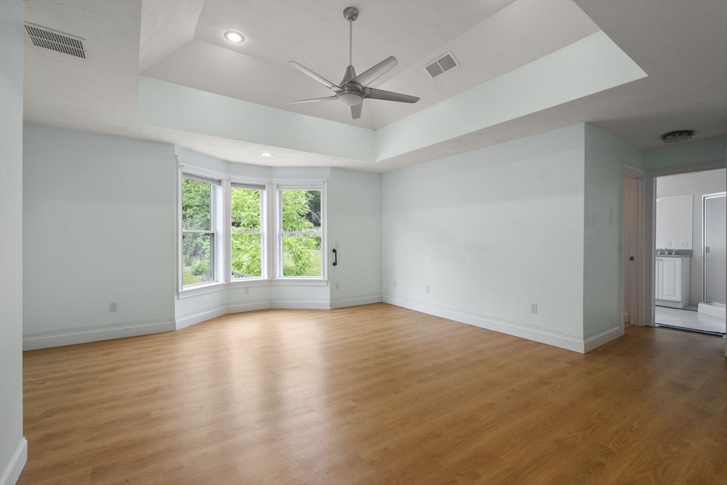 893 Cronin Rd Property Photo 20