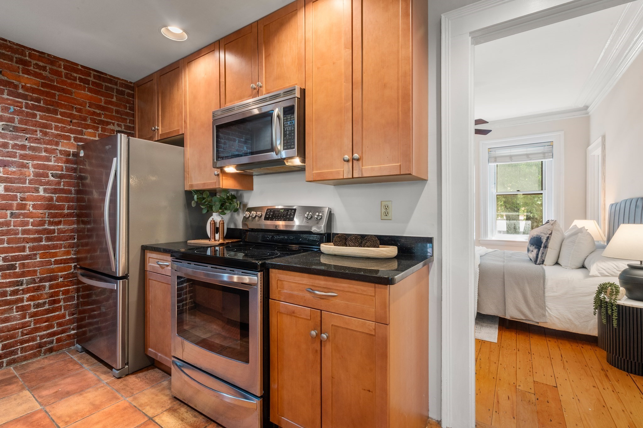 338 Marlborough Street # 2 Property Photo 12