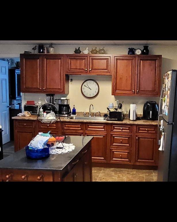 514 Grattan St Property Photo 28