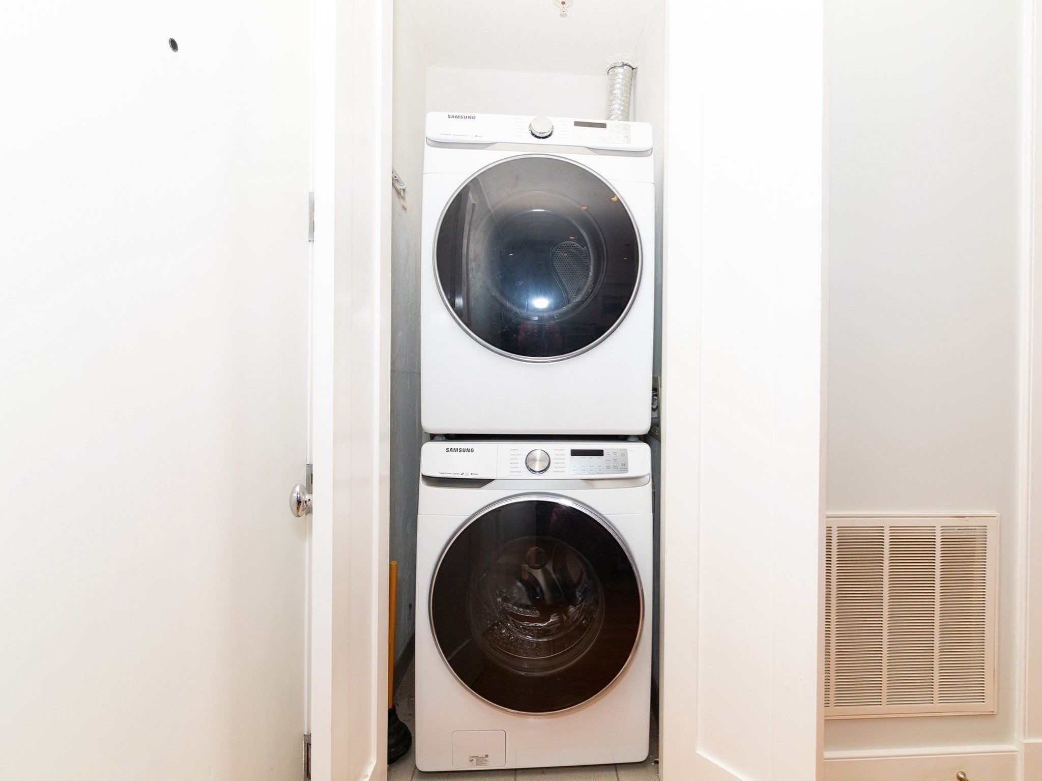 88 B St # 301 Property Photo 17