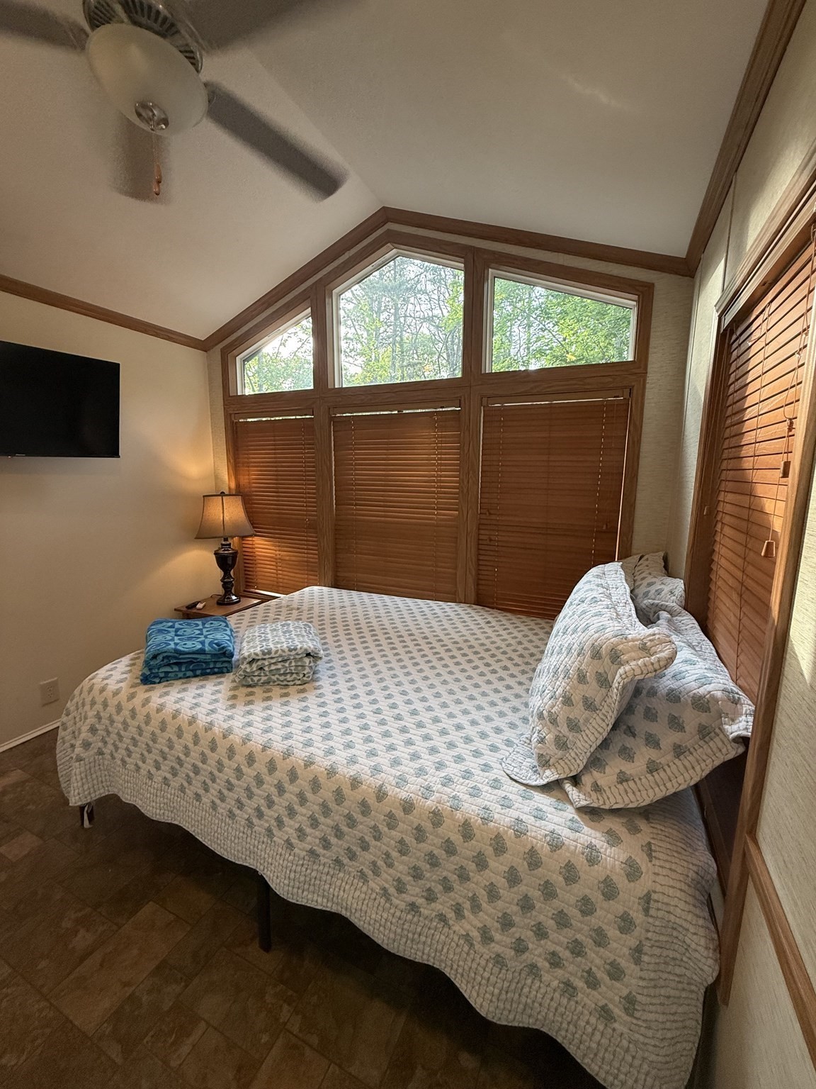 185 Cotuit Rd Property Photo 5