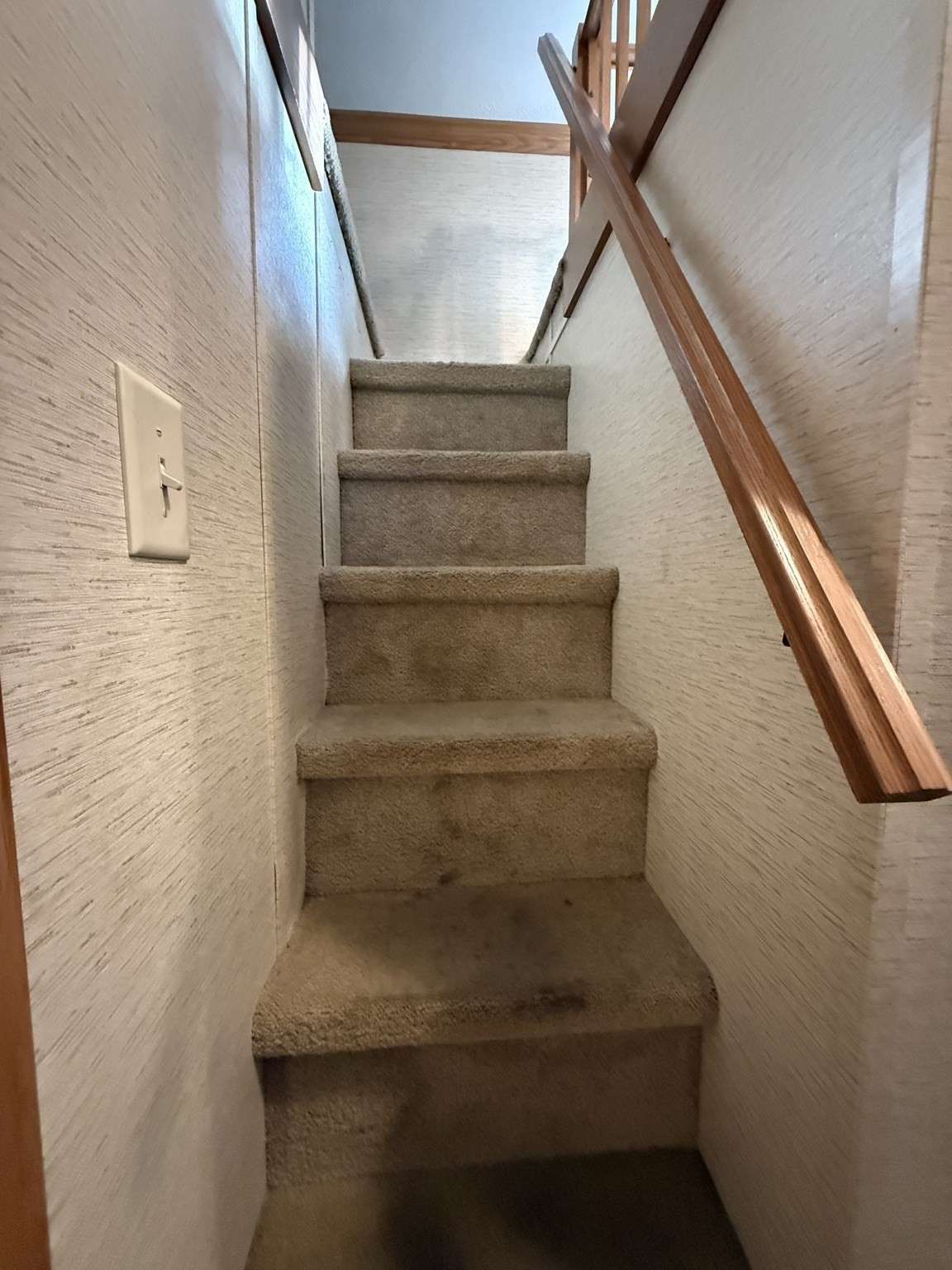 185 Cotuit Rd Property Photo 10