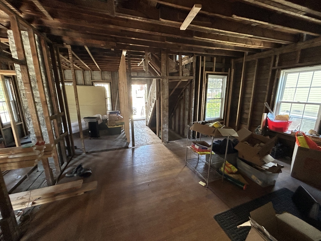 15 Dean St Property Photo 3