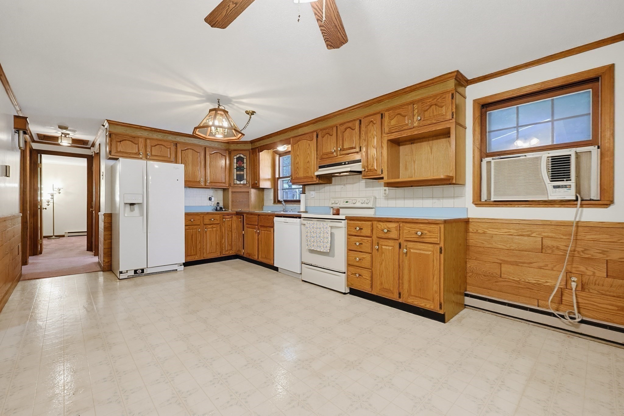 1075 West Brookfield Road Property Photo 8