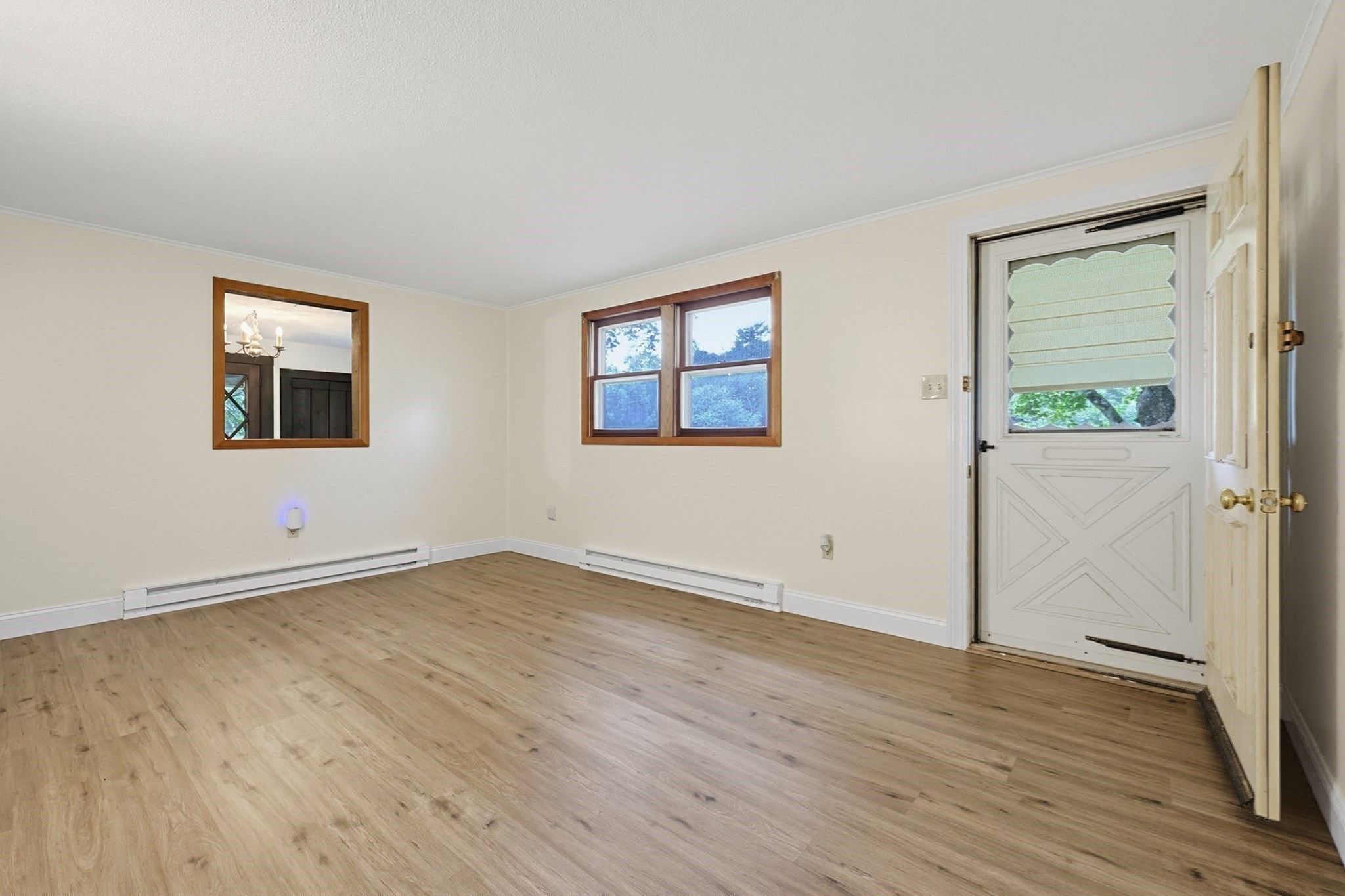 1075 West Brookfield Road Property Photo 10