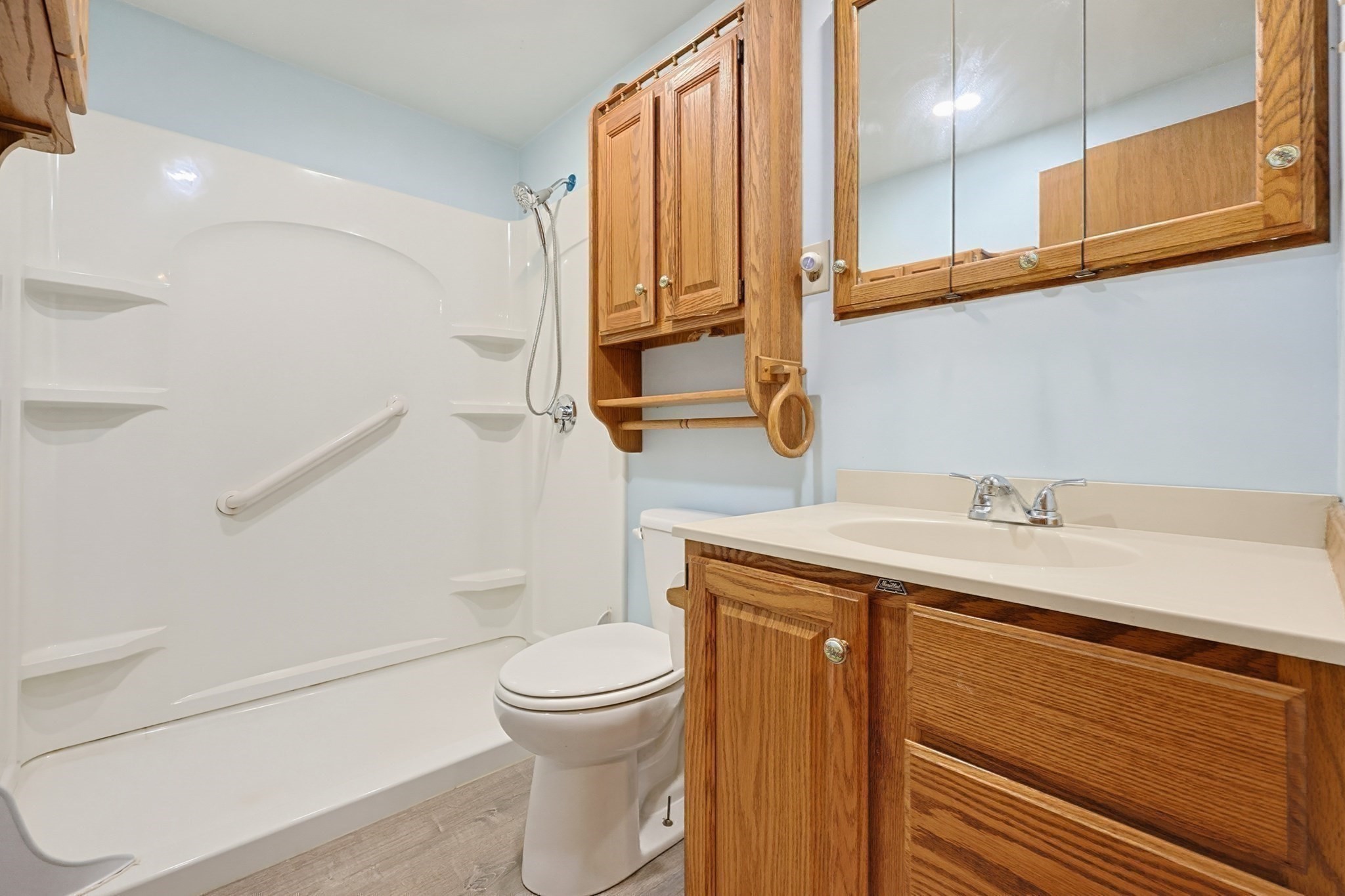 1075 West Brookfield Road Property Photo 13
