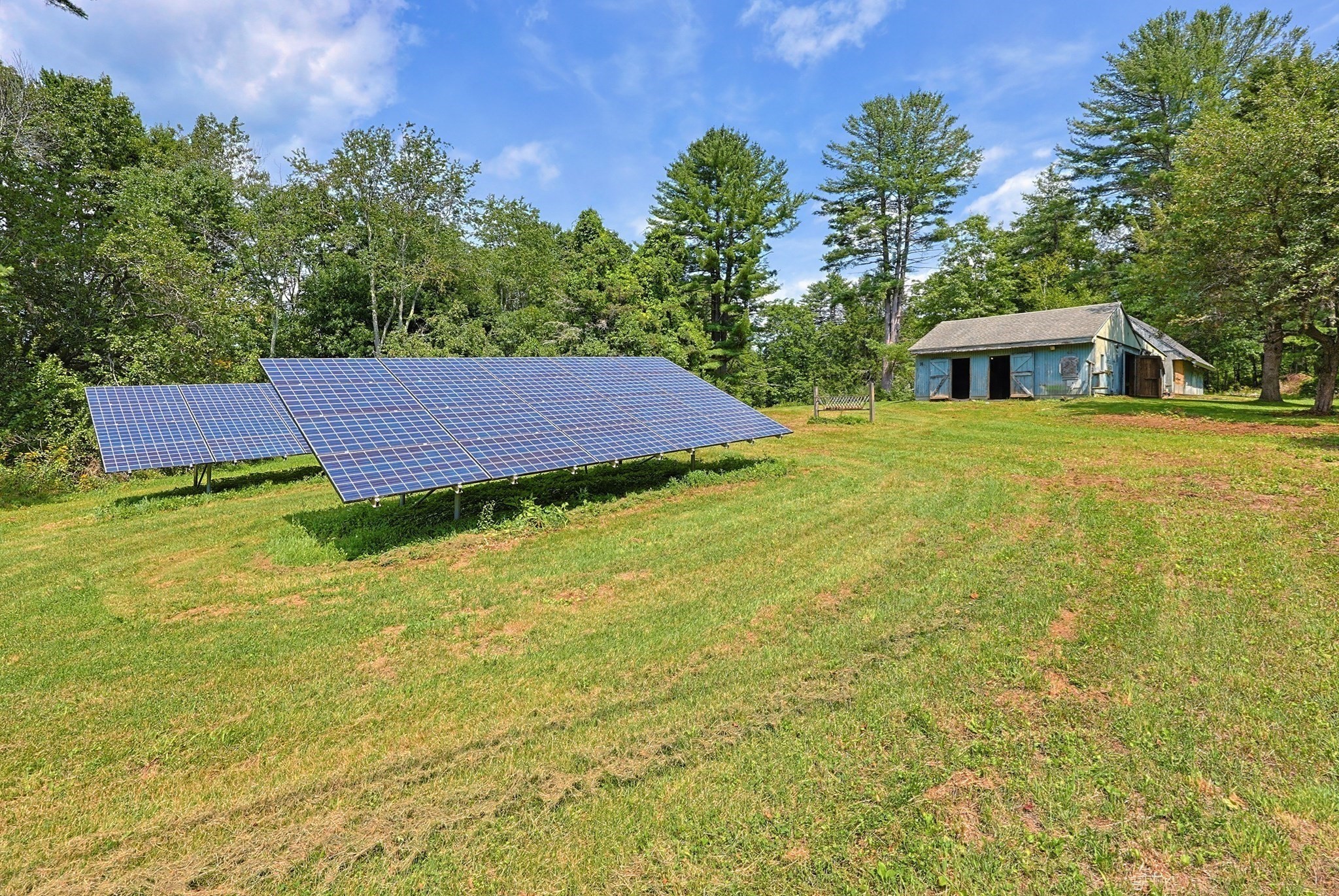 1075 West Brookfield Road Property Photo 22
