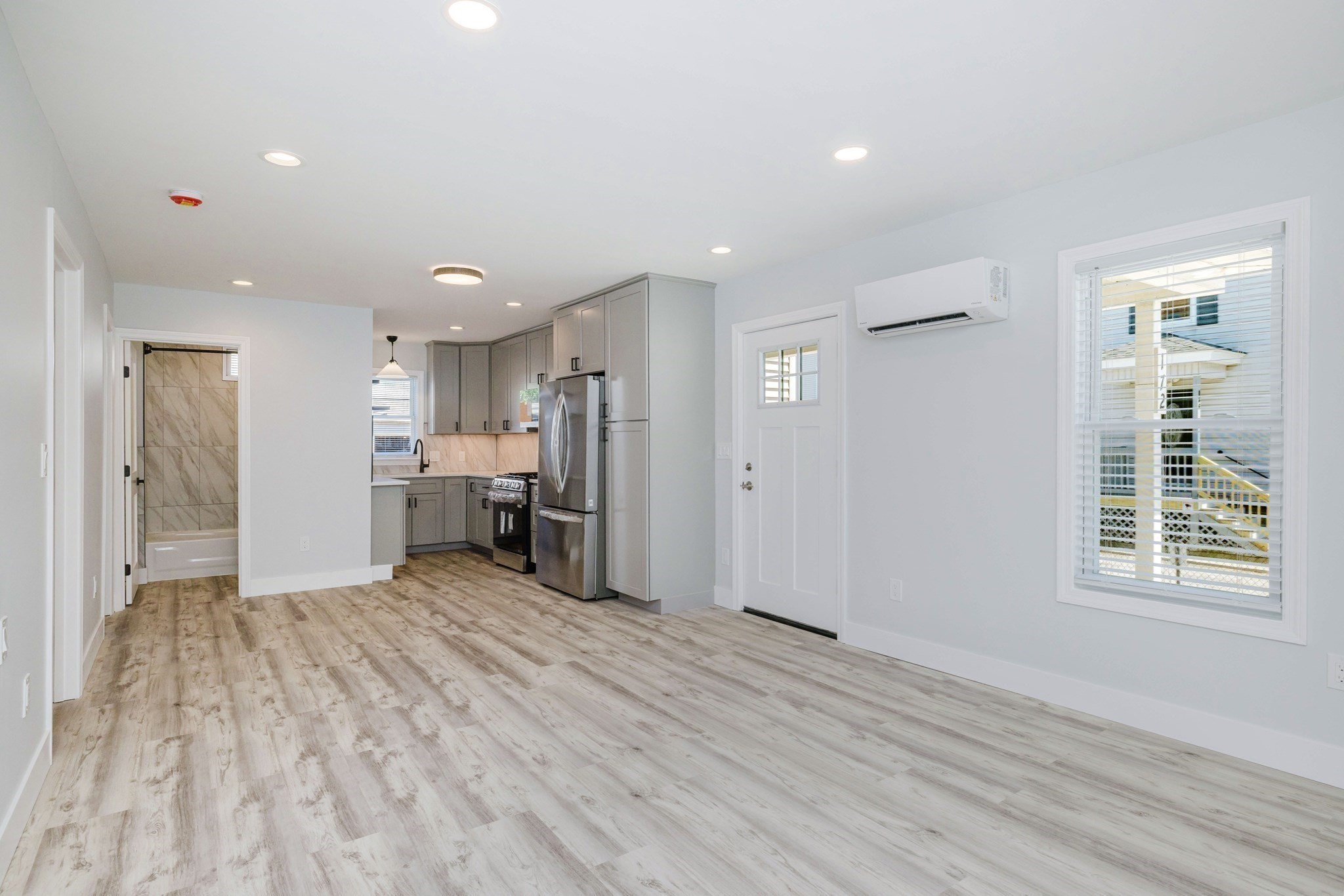 172 Nashua St Property Photo 12