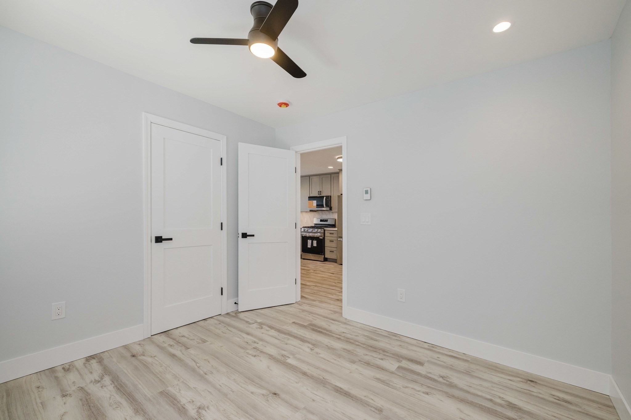 172 Nashua St Property Photo 16