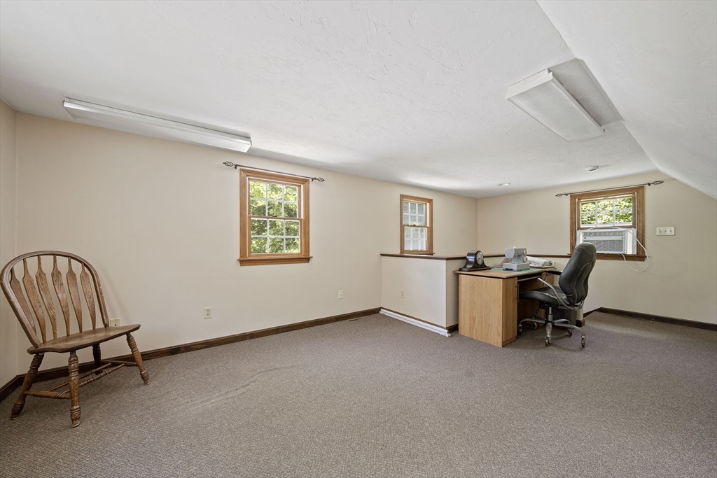 12 Walnut Rd Property Photo 26