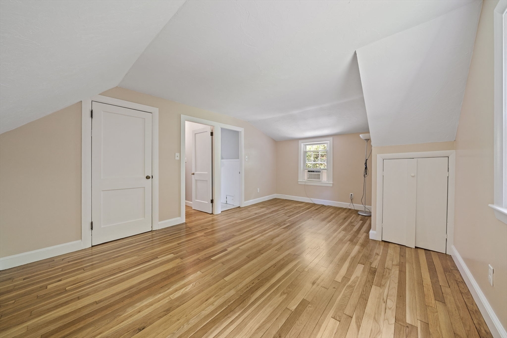 12 Walnut Rd Property Photo 30