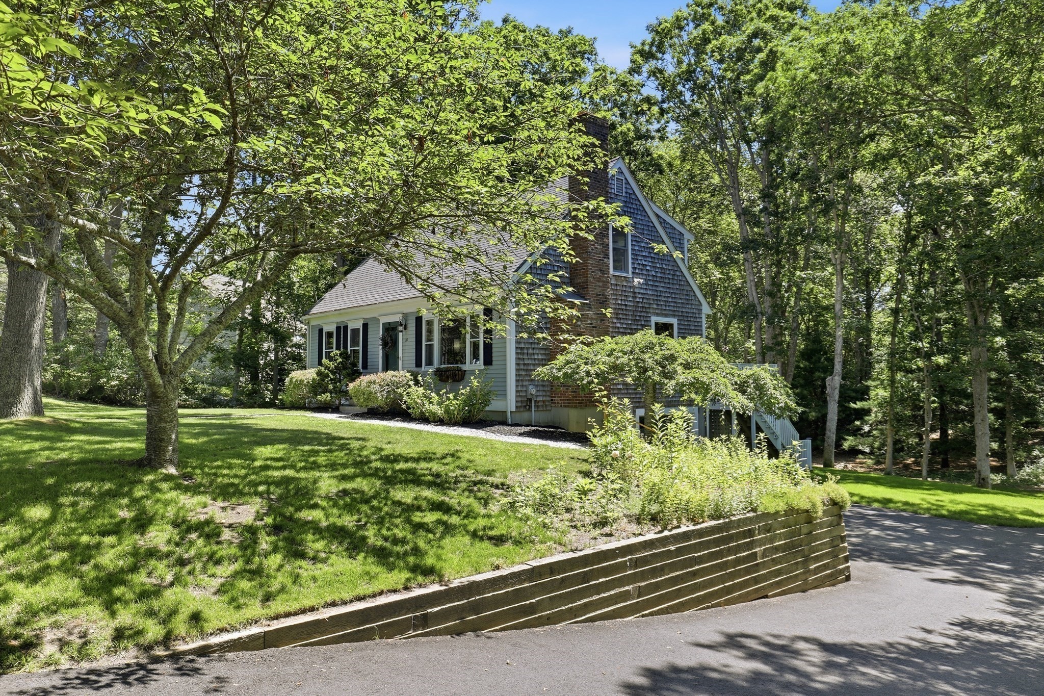 10 Checkerberry Ln Property Photo 1