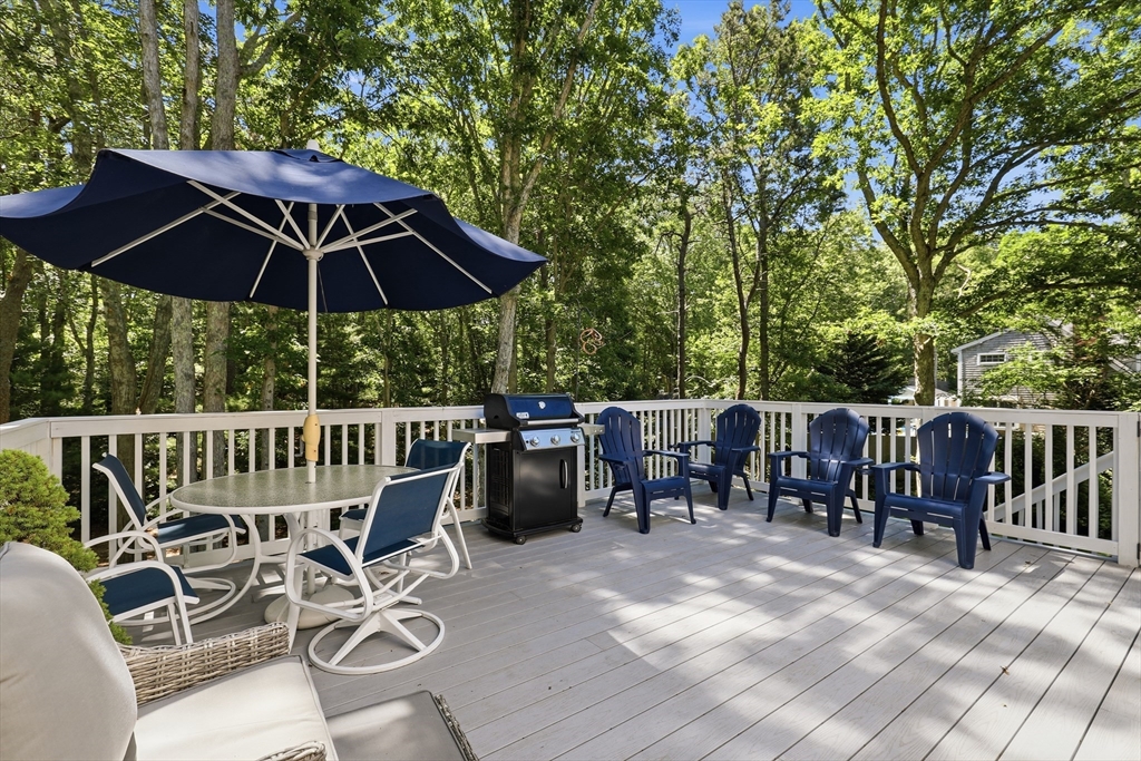 10 Checkerberry Ln Property Photo 18