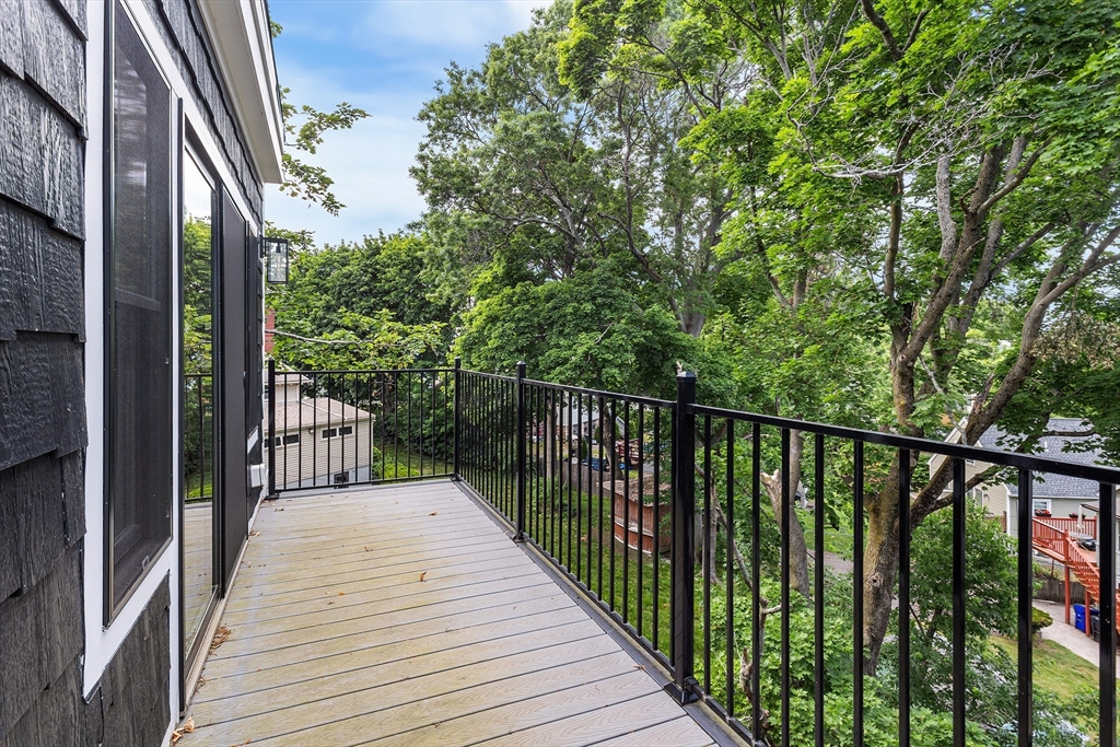 12 Bowdoin Ave # 4 Property Photo 9