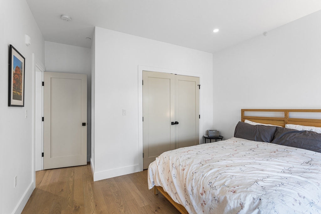 12 Bowdoin Ave # 4 Property Photo 10