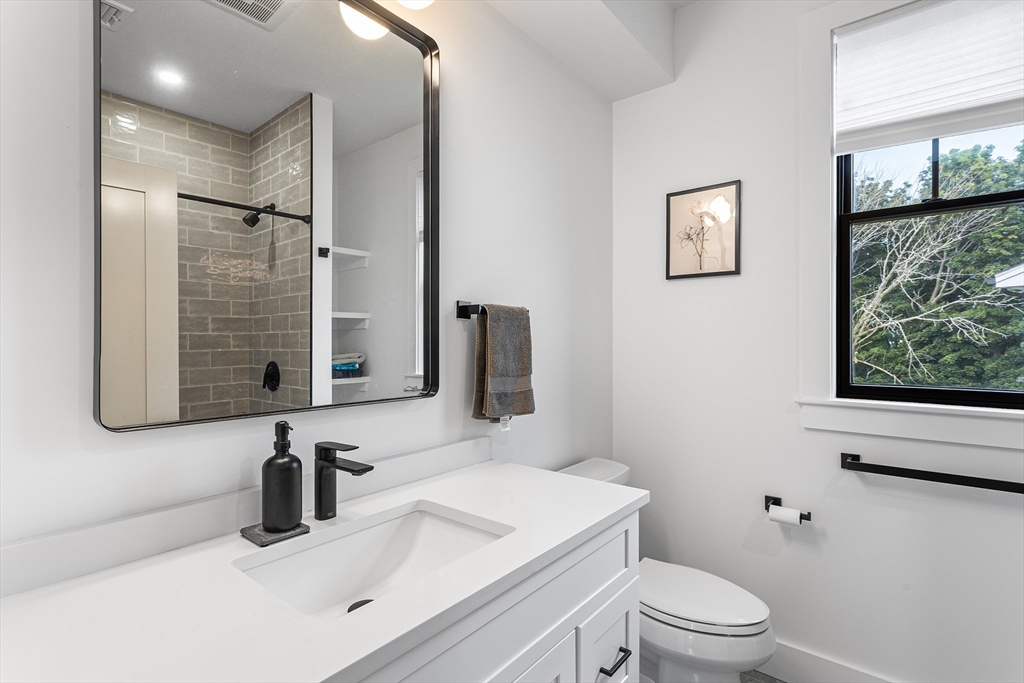 12 Bowdoin Ave # 4 Property Photo 15