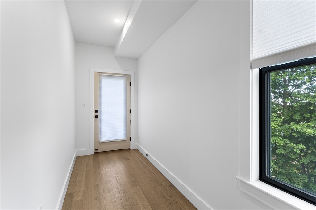 12 Bowdoin Ave # 4 Property Photo 20