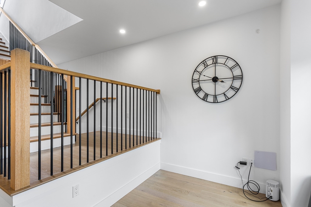 12 Bowdoin Ave # 4 Property Photo 21