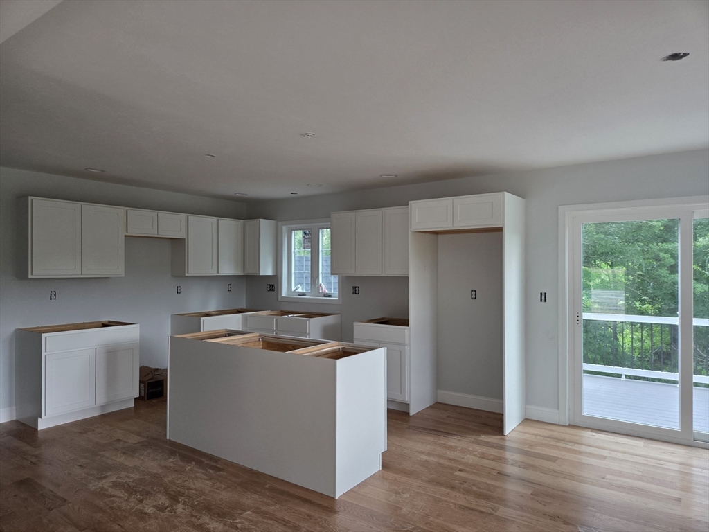 790 Massachusetts Avenue # 790 Property Photo 11
