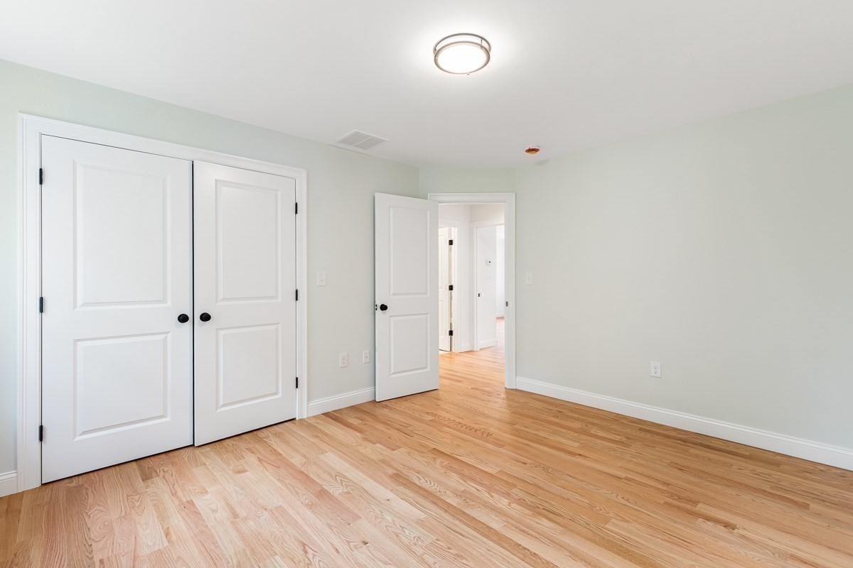 1234 Commerce Way Property Photo 24