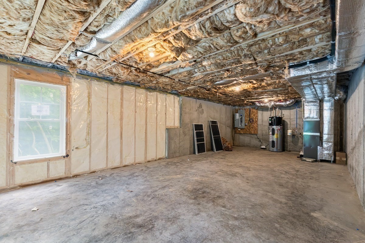 1234 Commerce Way Property Photo 30